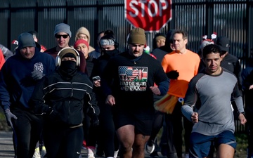 Holiday 5K Boosts Fitness, Morale at 106th Rescue Wing