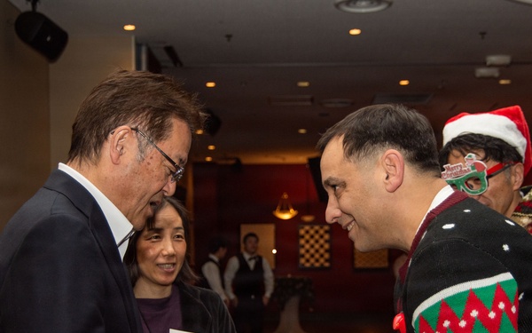 NAF Atsugi’s Holiday Reception