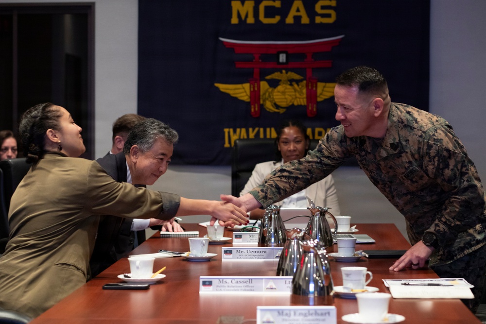 U.S. Consulate Fukuoka leadership visits MCAS Iwakuni
