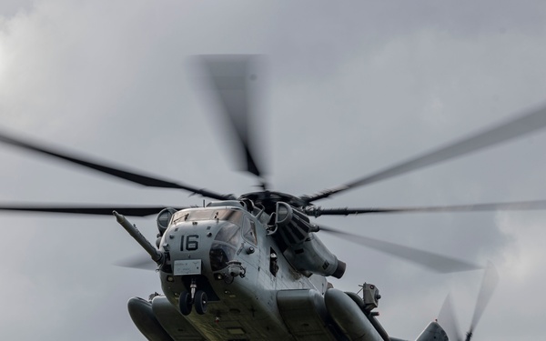 31st MEU | Marine Medium Tiltrotor Squadron (VMM) 265 (Rein.) ordnance load rehearsal