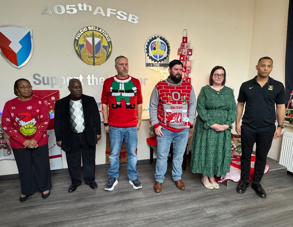 Top ASC leaders attend 405th AFSB holiday event as special guests before visiting APS-2 sites