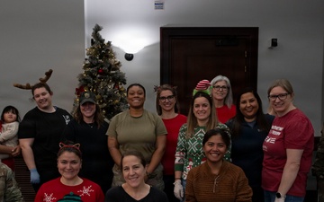 Spreading cheer: Aviano conducts holiday cookie drive