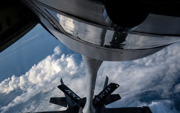 Stronger together: 100th ARW, 48th FW