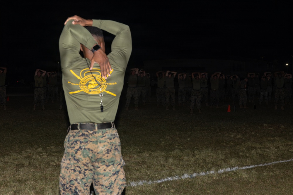 Staff NCOs with 1st MAW workout to build unit cohesion