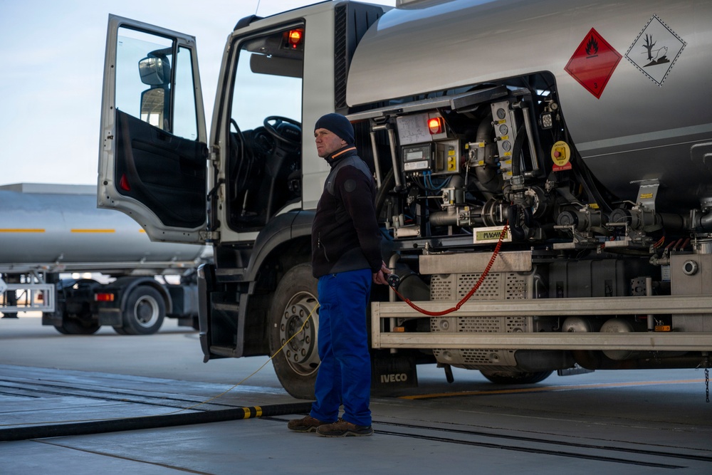 510th &amp; 555th FGS exercise ACE capabilities with Romanian Allies