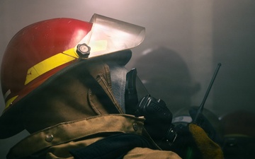 USS Gunston Hall (LSD 44) 8010