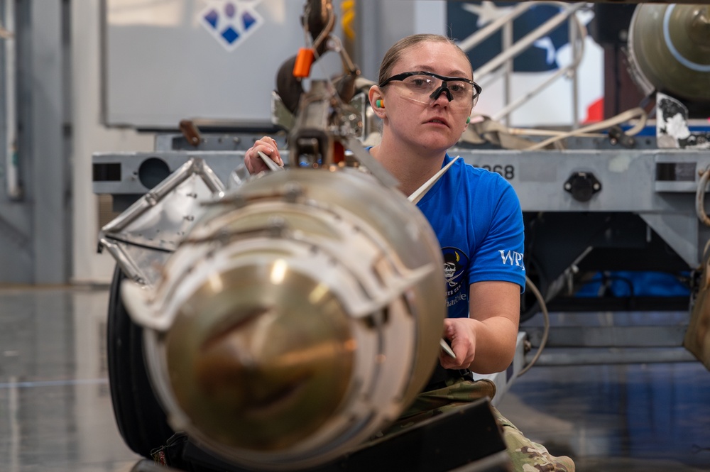 Barksdale hosts 4th Quarter Load Competition