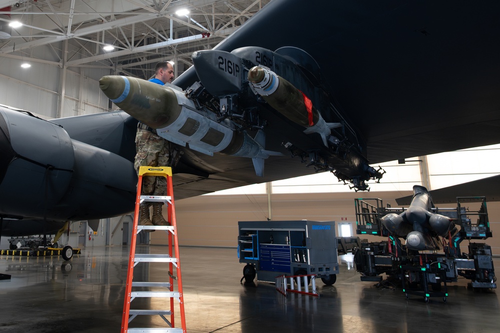 Barksdale hosts 4th Quarter Load Competition