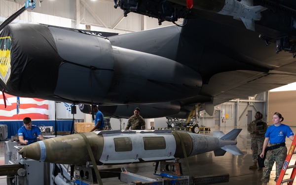 Barksdale hosts 4th Quarter Load Competition