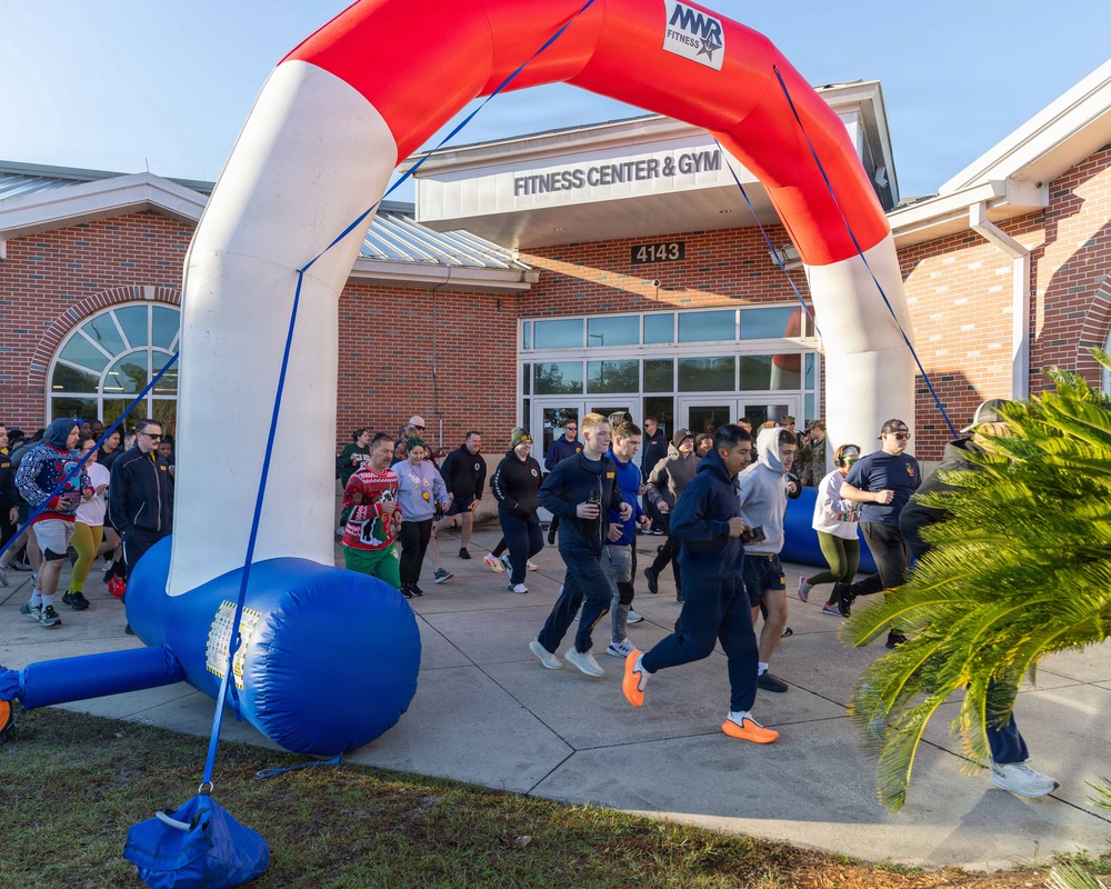 NAS Pensacola MWR Holds Jingle Bell Fun Run