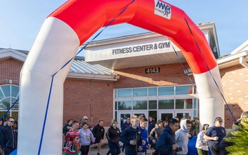 NAS Pensacola MWR Holds Jingle Bell Fun Run