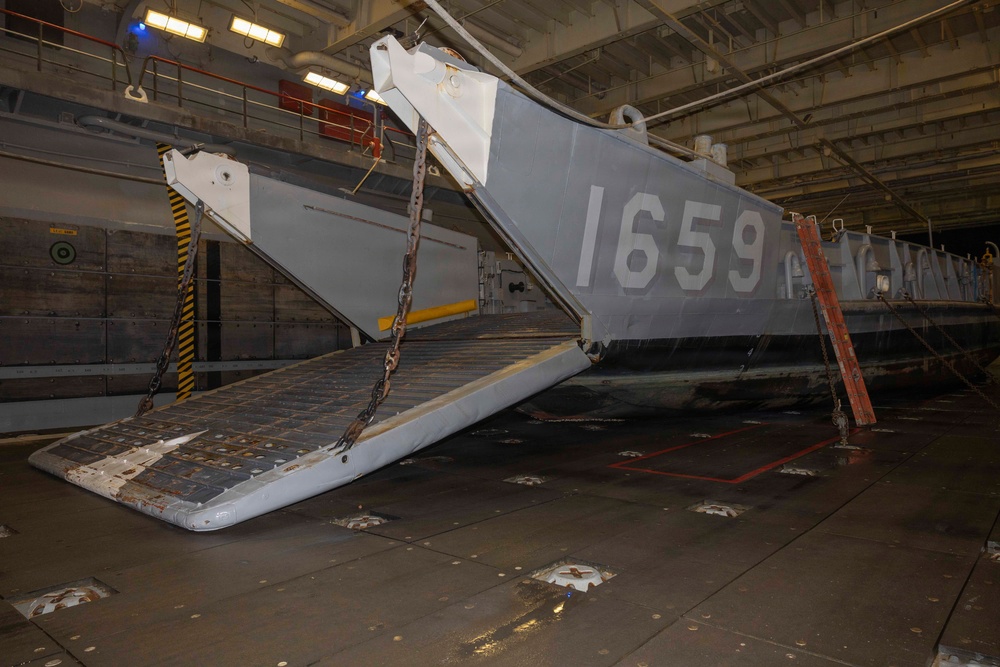 Kearsarge Conducts Shoring Evolution