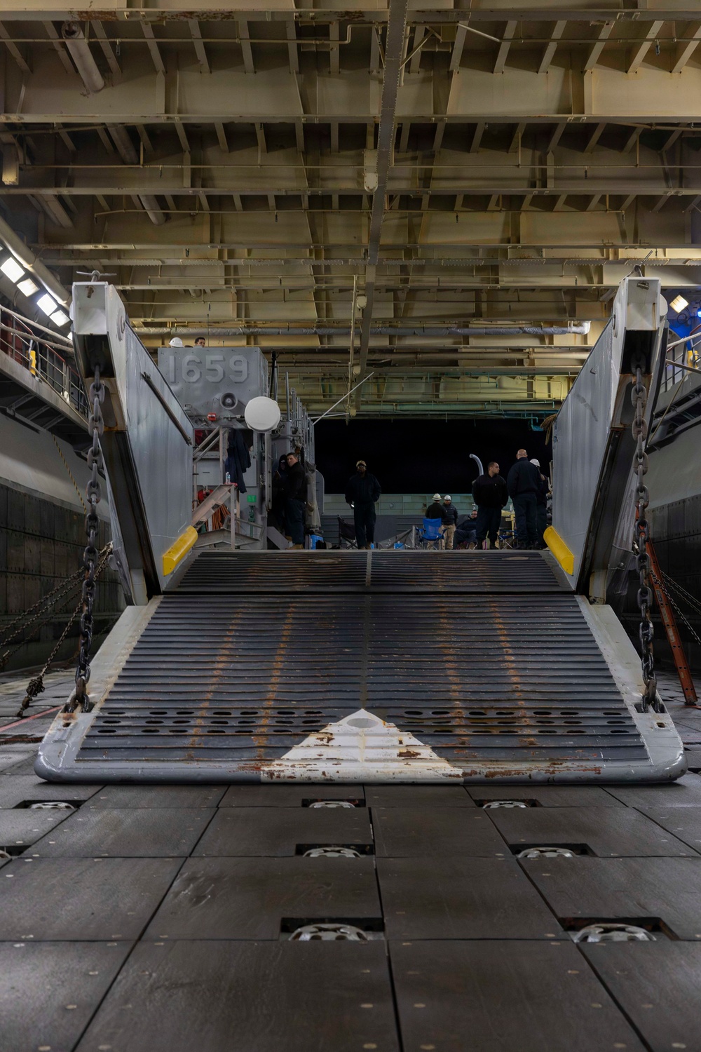 Kearsarge Conducts Shoring Evolution