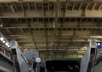 Kearsarge Conducts Shoring Evolution