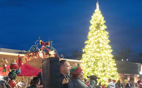 Christmas Tree Lighting Cherry Point