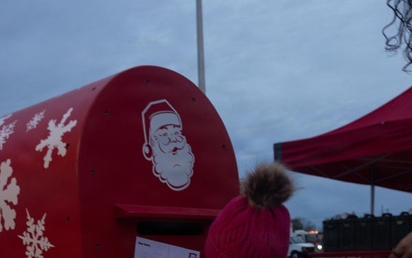 Christmas Tree Lighting Cherry Point