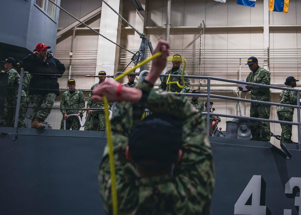 Recruits Participate in a Seamanship Evaluation at the USS Marlinspike