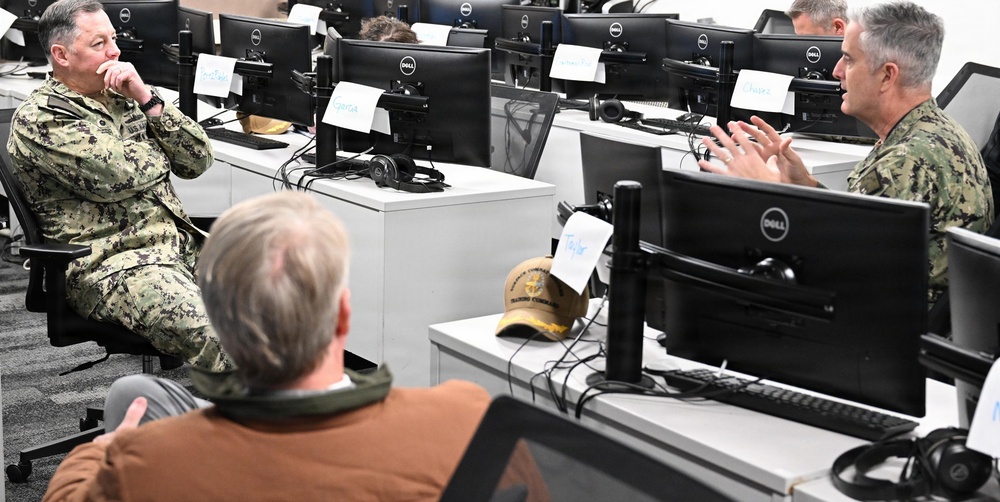 Commander, Naval Surface Mine Warfighting Development Center Visits Surface Warfare Technical Division and Surface Combat Systems Training Command
