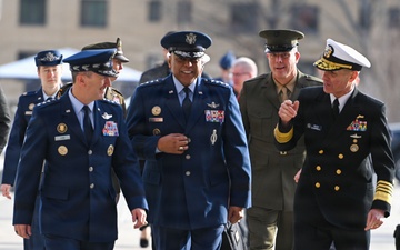 USSTRATCOM hosts change of command ceremony