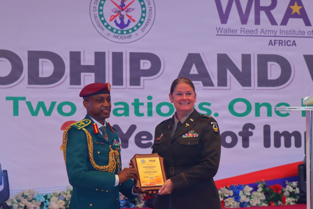 MRDC and WRAIR celebrate 20 years of partnership between NMODHIP and WRAIR-Africa
