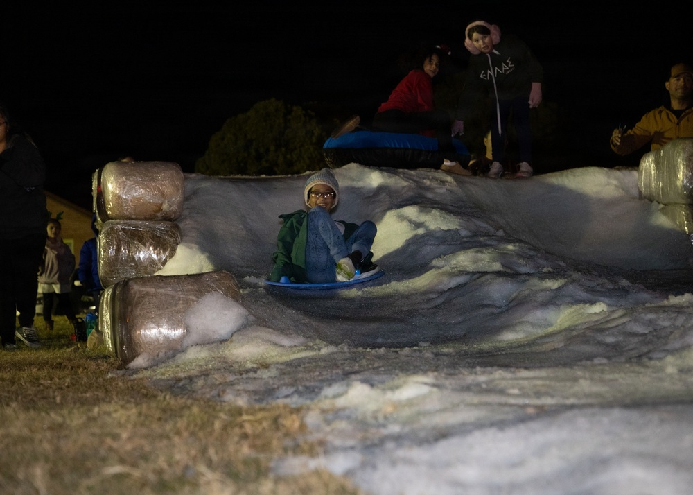 Gratitude, snow and tradition: Fort Bliss kicks off holiday season with tree lighting festival