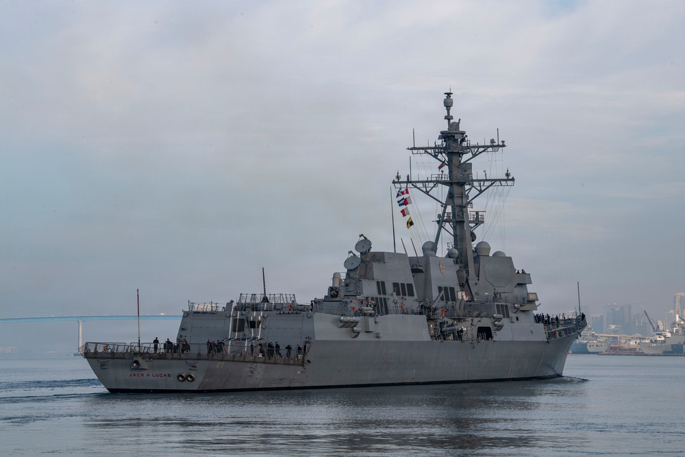 USS Jack H. Lucas (DDG 125), U.S. Navy's First Flight III Destroyer