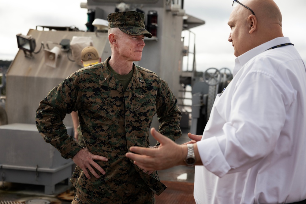 Blount Island Leaders Discuss Ship-to-Shore Needs for Long-Term Readiness