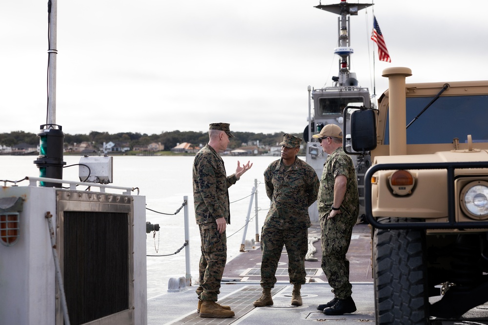 Blount Island Leaders Discuss Ship-to-Shore Needs for Long-Term Readiness