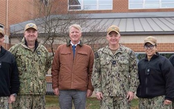 Commander, Naval Surface Mine Warfighting Development Center Visits Surface Warfare Technical Division, Naval Surface Warfare Center Dahlgren Division, and Surface Combat Systems Training Command