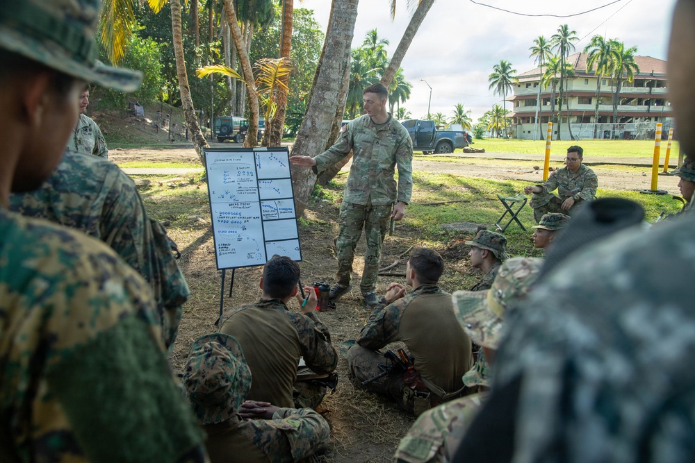 Combined Jungle Operations Training Course 26-2: Contact Drills