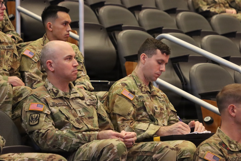 Army Aviation Safety Stand-Down Brings Leaders Together