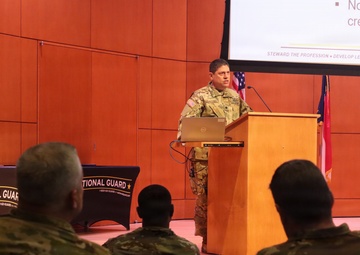 Army Aviation Safety Stand-Down Brings Leaders Together