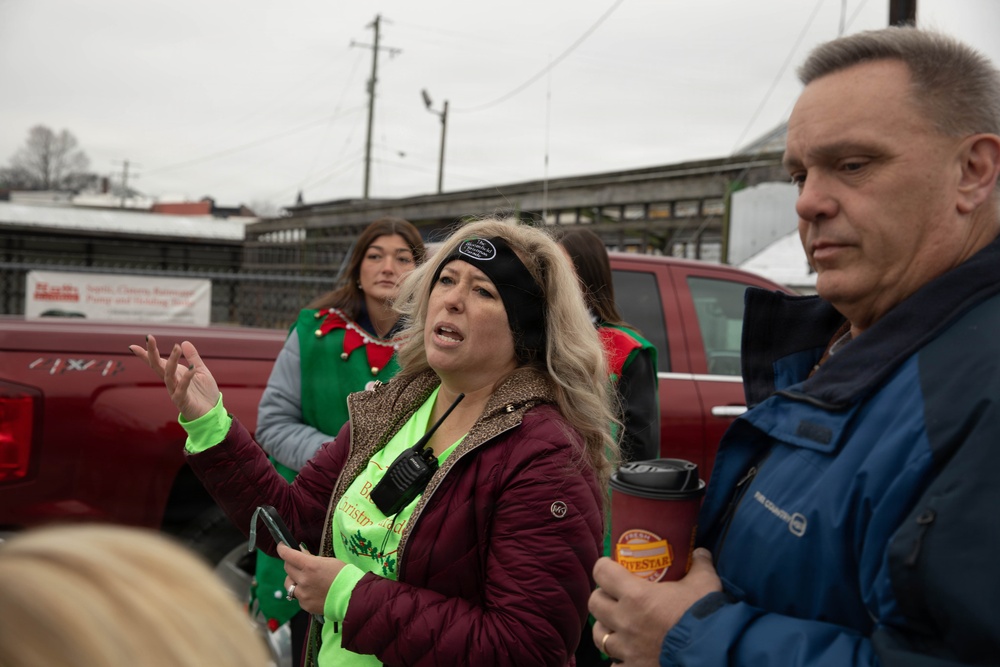 Kentucky Army National Guard helps to usher in the holiday spirit at area parades
