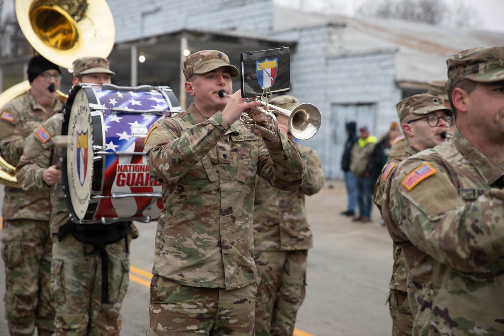 Kentucky Army National Guard helps to usher in the holiday spirit at area parades