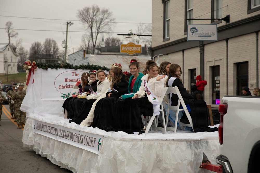 Kentucky Army National Guard helps to usher in the holiday spirit at area parades