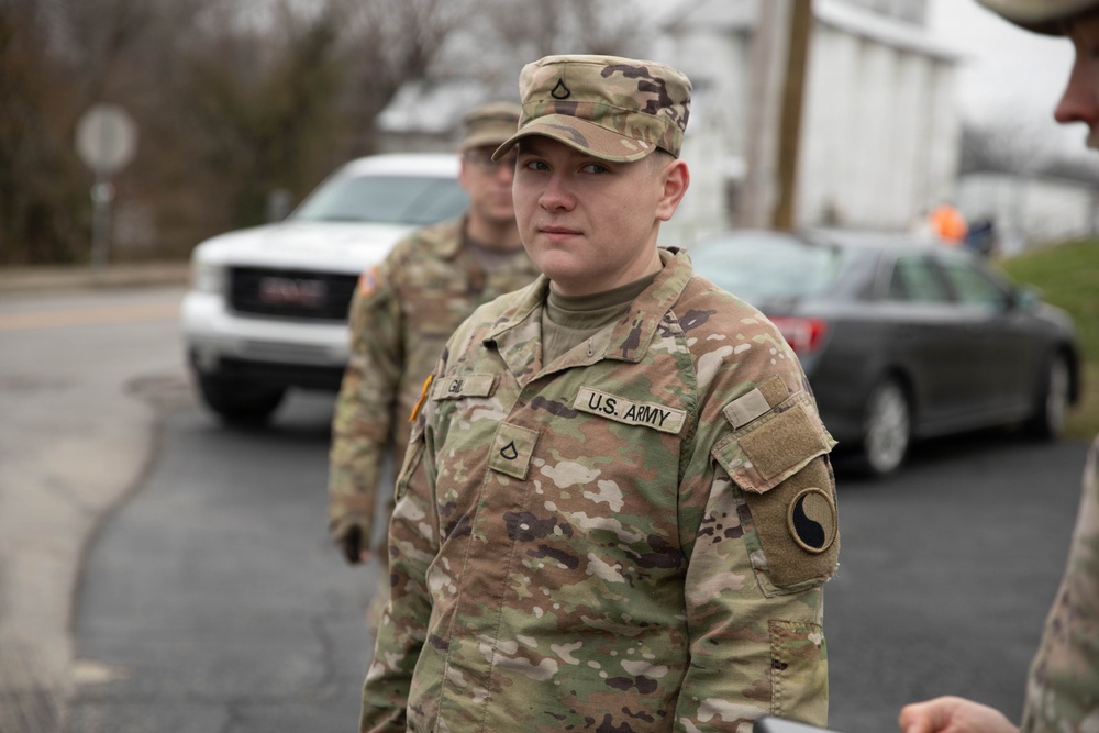 Kentucky Army National Guard helps to usher in the holiday spirit at area parades