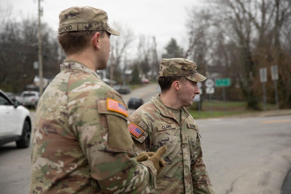 Kentucky Army National Guard helps to usher in the holiday spirit at area parades