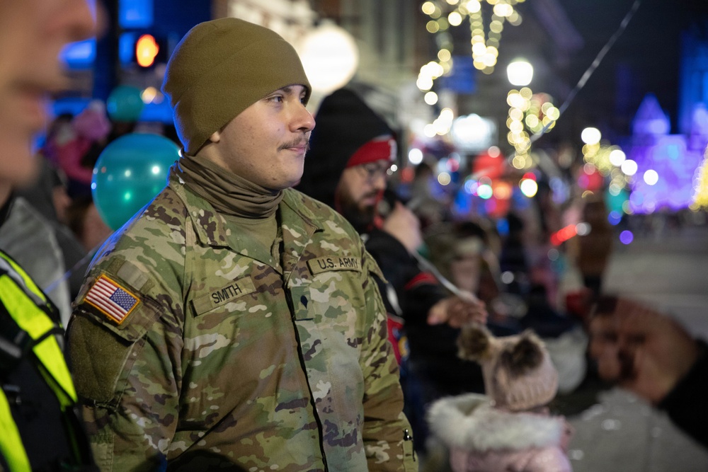 Kentucky Army National Guard helps to usher in the holiday spirit at area parades