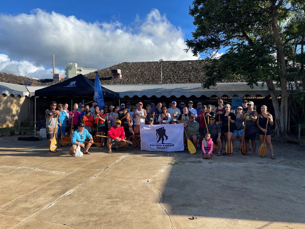 Canoe Paddling Helps Rehabilitate Wounded Warrior Veterans