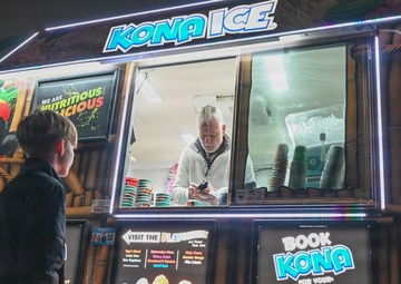 JBAB kicks off holiday season with annual tree lighting