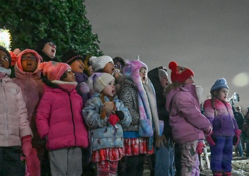 JBAB kicks off holiday season with annual tree lighting