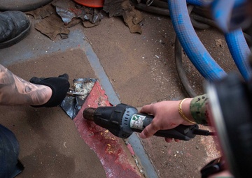 Ronald Reagan Sailors Maintain Readiness During Maintenance Period