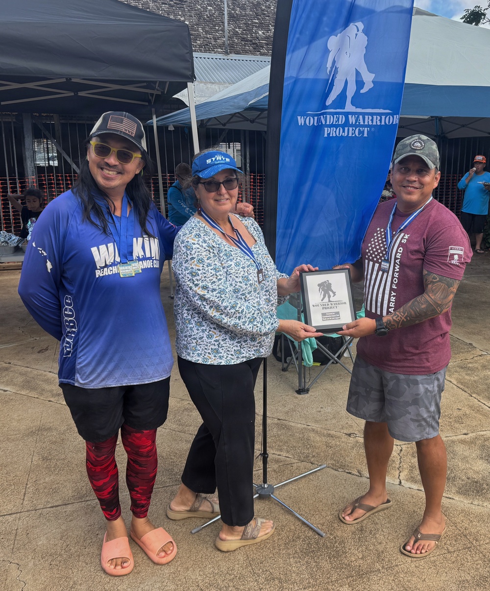 Canoe Paddling Helps Rehabilitate Wounded Warrior Veterans