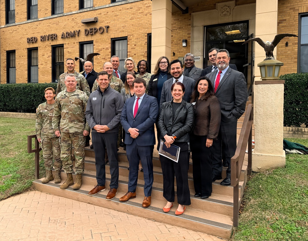 Army Under Secretary visits Red River