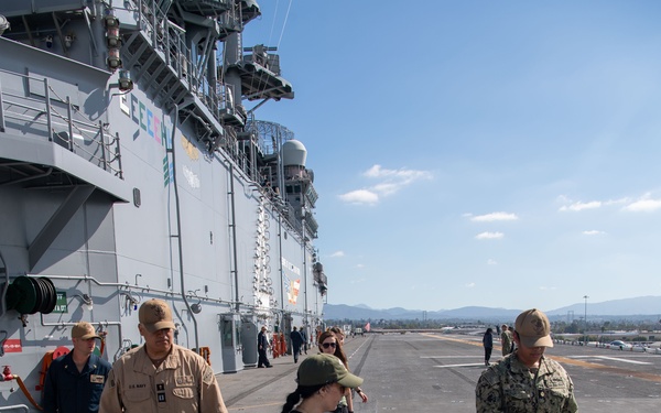 USS Boxer Therapy Dog Training
