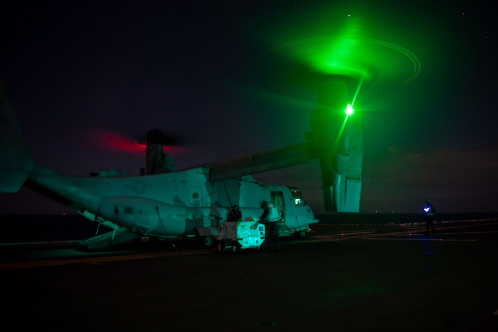 Boxer Conducts Nighttime Flight Operations