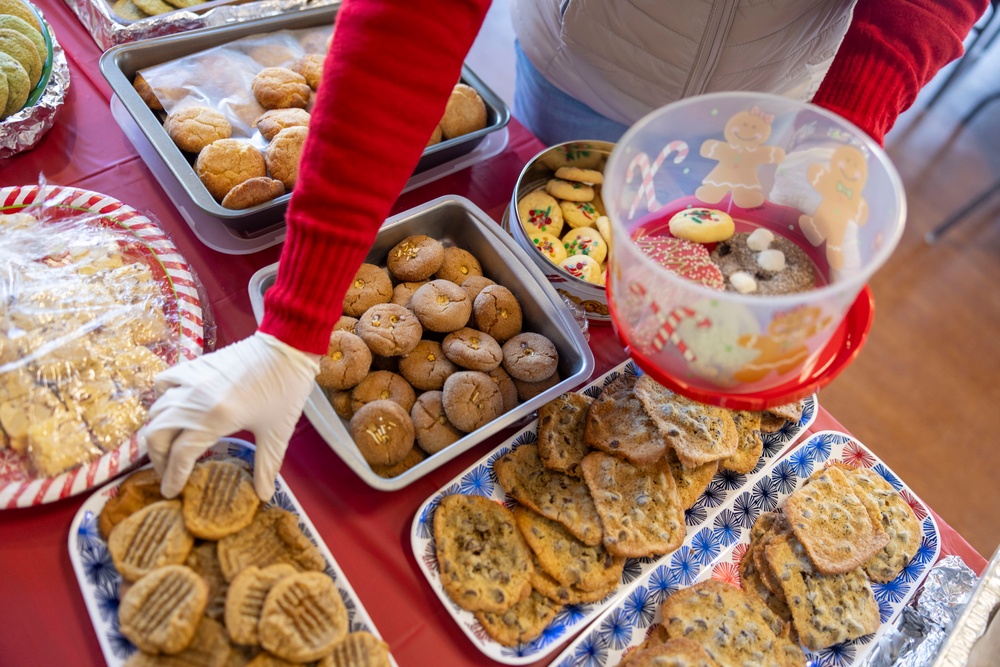 2nd MLG Hosts Cookie Exchange