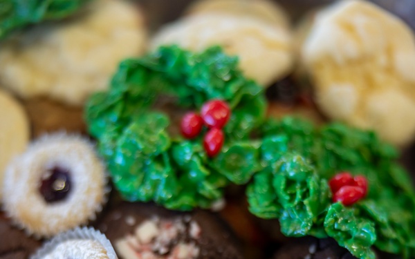 2nd MLG Hosts Cookie Exchange