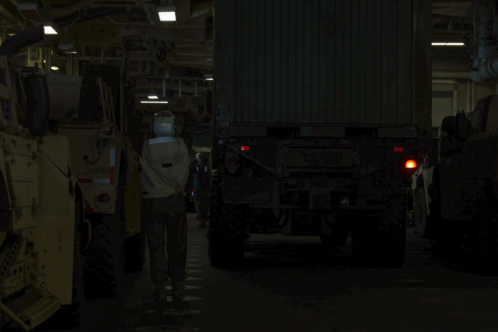 LCAC Performs Well Deck Operations