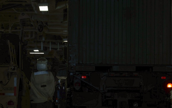 LCAC Performs Well Deck Operations